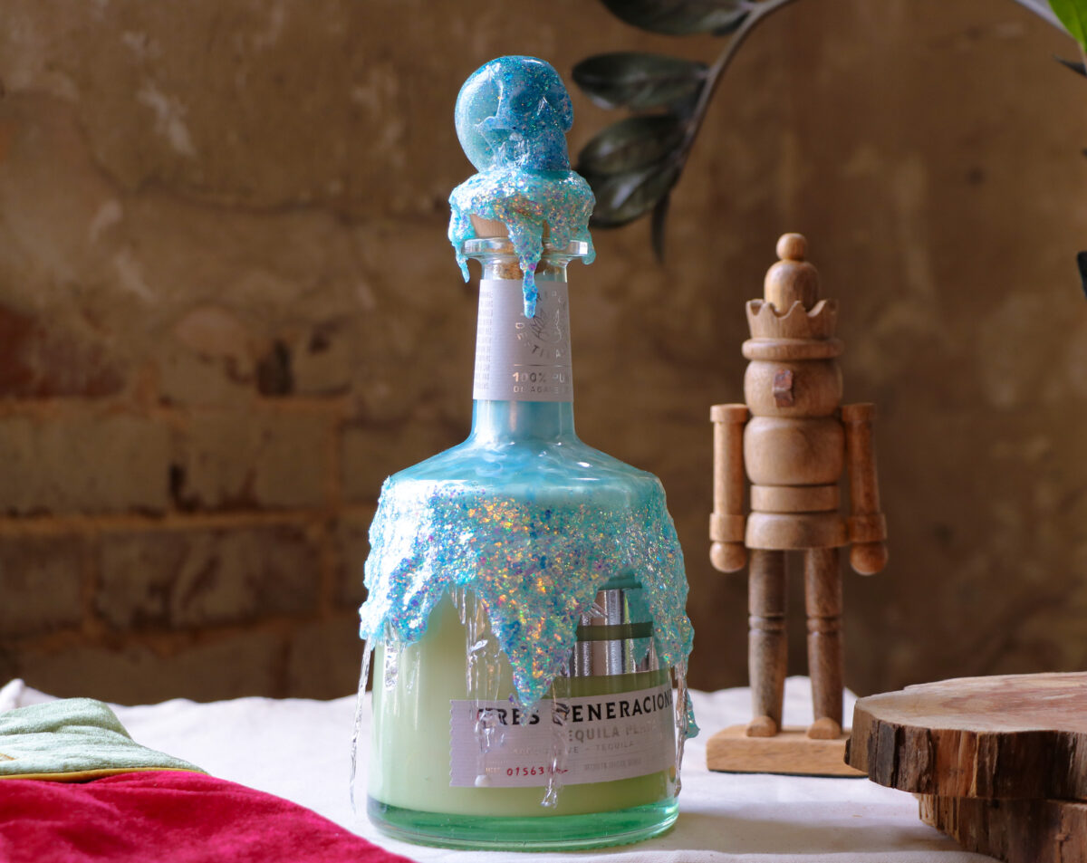 Merry Mischief - Image 7